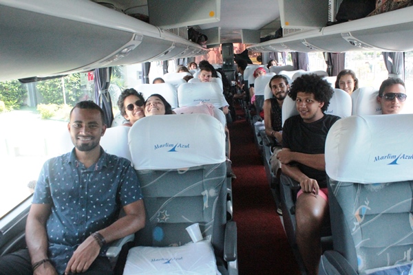 caravana 1 onibus interno 28 11
