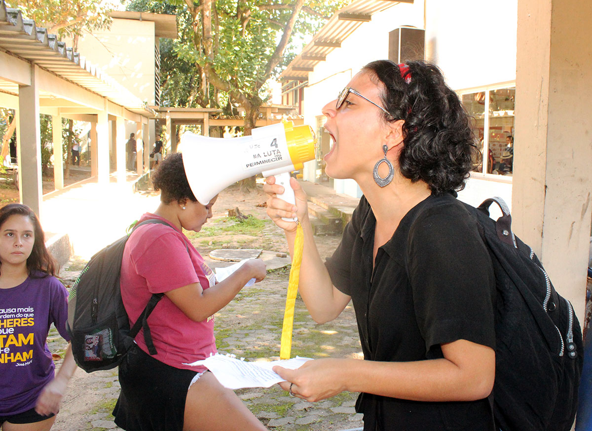 ato megafone 21 6